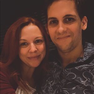 Meet your Posher, Hayley